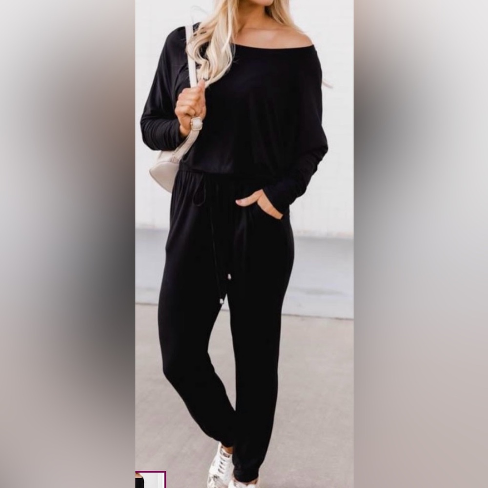 *NWT* PINK LILY LOVE IS ALL AROUND YOU JUMPSUIT